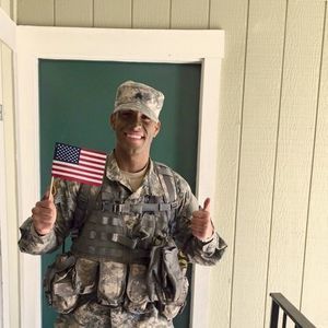 Meet your Posher, Cesar